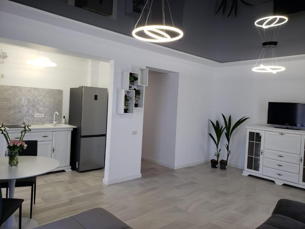 Sunrise Luxury Apartments Navodari Exterior photo